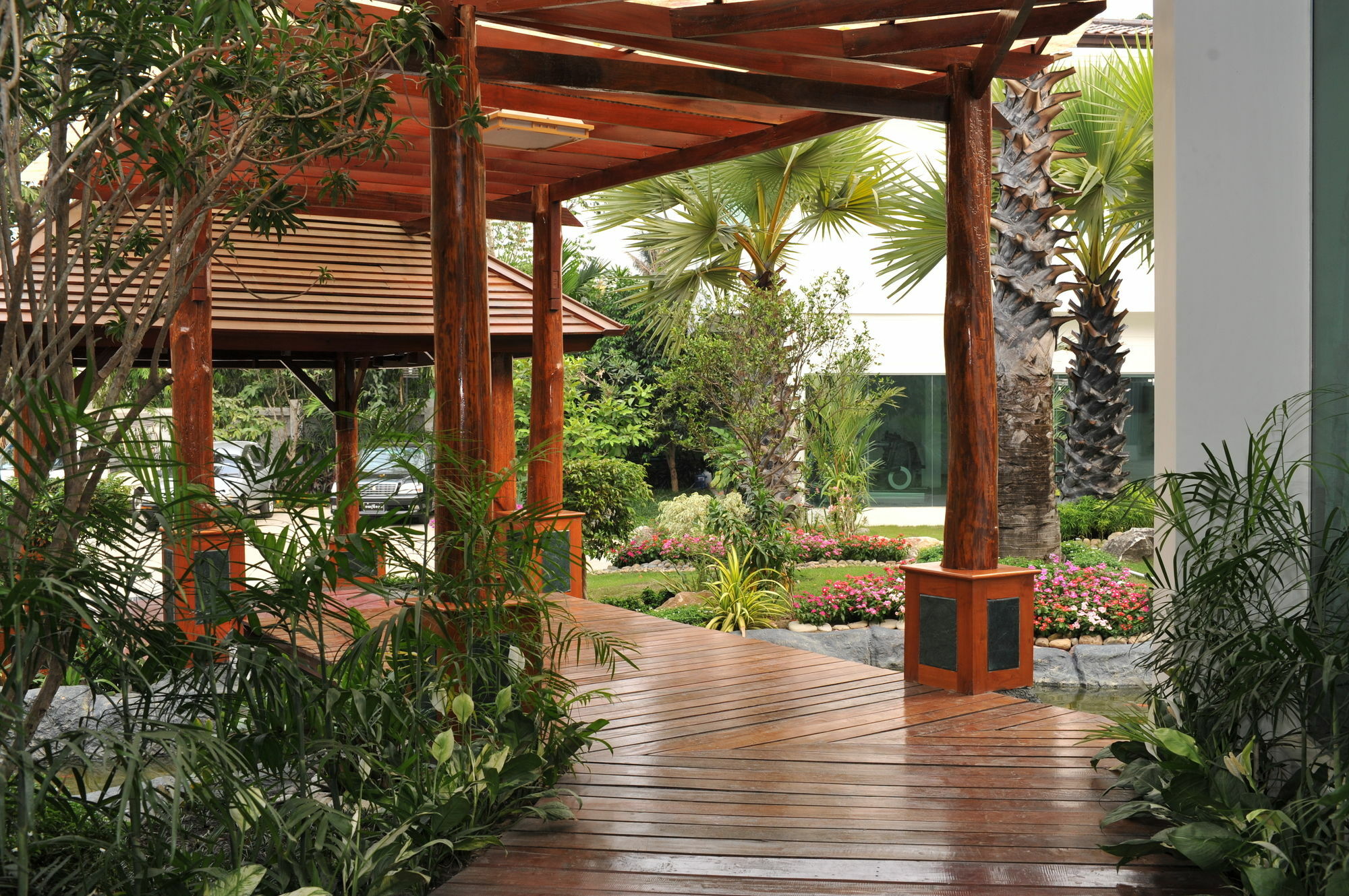 Palm Spring Resort Янгон Екстериор снимка
