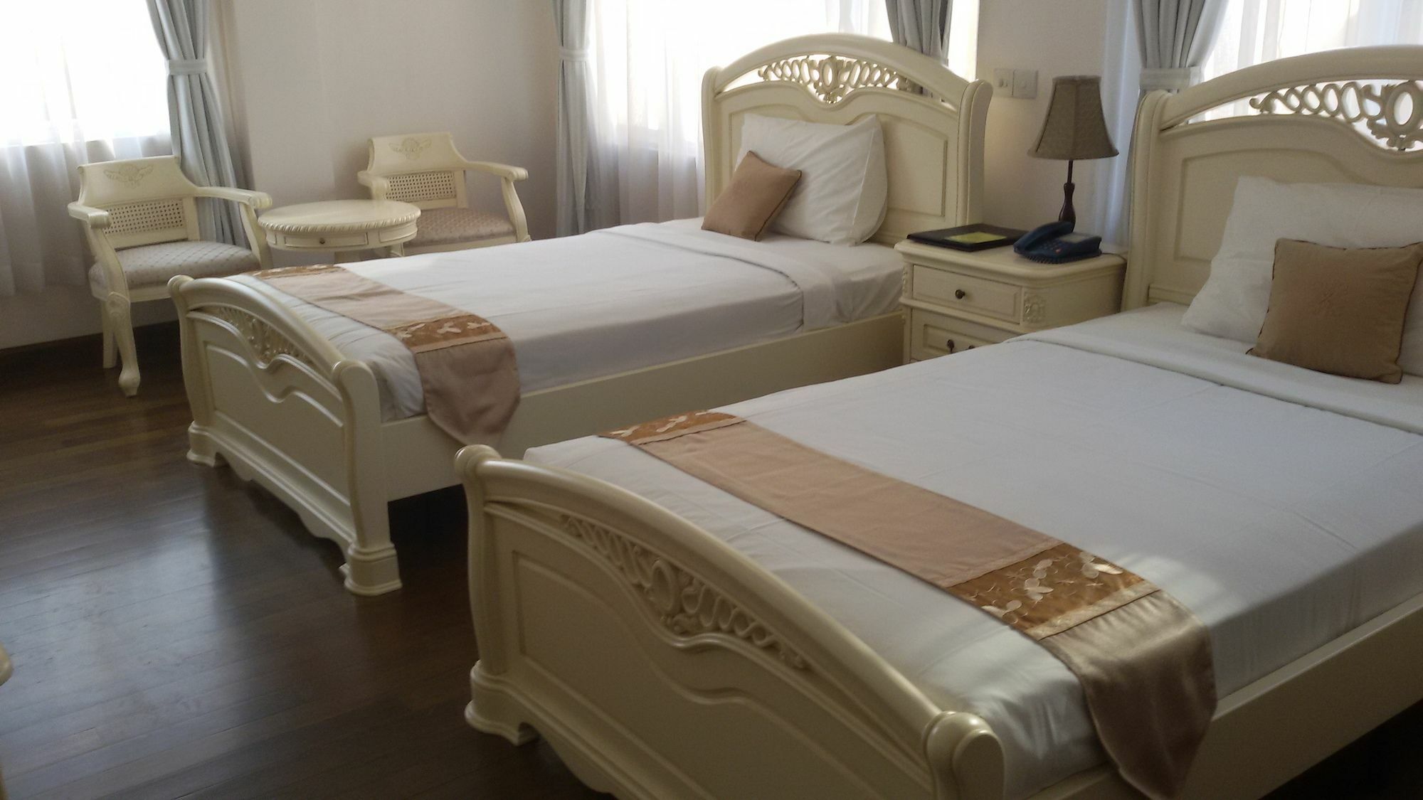 Palm Spring Resort Янгон Екстериор снимка