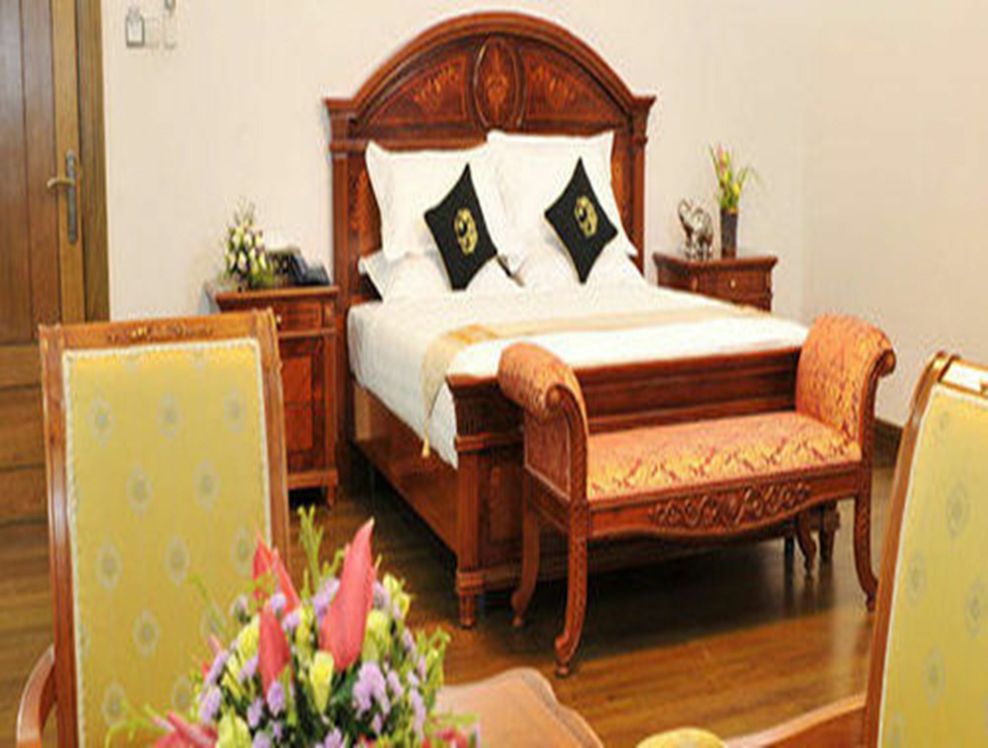 Palm Spring Resort Янгон Екстериор снимка